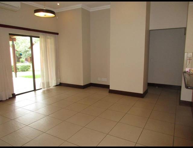 2 BEDROOM HOUSE FOR SALE IN RETIRE AT MIDSTREAM